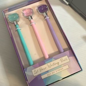 Roller Face Yoga Set Of Three Pens